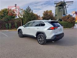 تۆیۆتا ڕاڤ 4